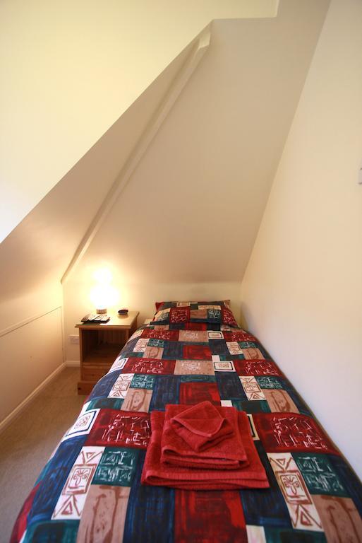 Abacus Bed And Breakfast, Blackwater, Hampshire Camberley Quarto foto